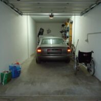 COCHERA CERRADA EN VENTA