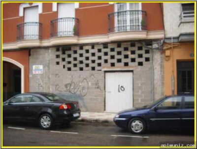 LOCAL CENTRICO