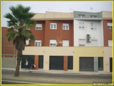 VIVIENDA UNIFAMILIAR EN VENTA