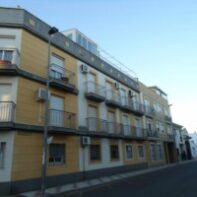 LOCAL CENTRICO