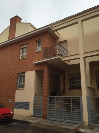 UNIFAMILIAR EN VENTA