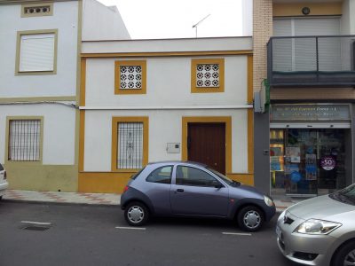 CASA HABITABLE EN VENTA