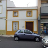 CASA HABITABLE EN VENTA
