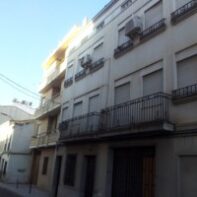 2 EDIFICIOS Y 1 CASA EN VENTA