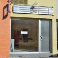 LOCAL PREPARADO COMO OFICINA