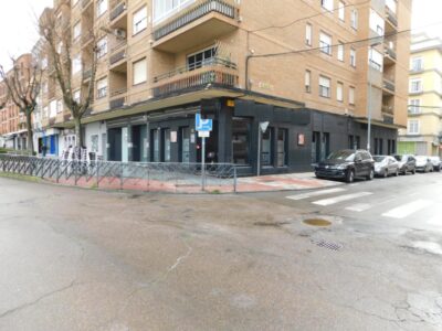 LOCAL -RESTAURANTE EN VENTA