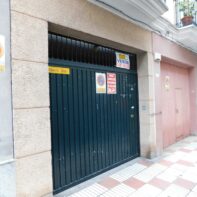 GARAJE CERRADO INDEPENDIENTE EN EL CENTRO