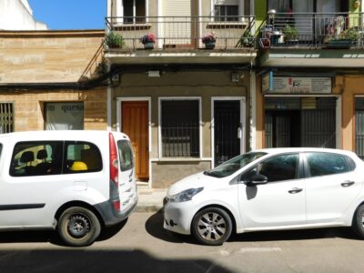 PISO SEMIINDEPENDIENTE EN VENTA
