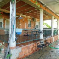 CHALET CON BUENA SITUACION EN VENTA
