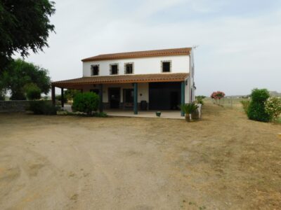 CHALET CON BUENAS CALIDADES