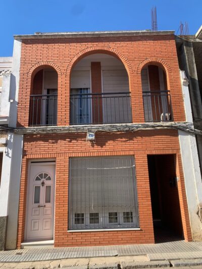 APARTAMENTO SEMIINDEPENDIENTE EN PLANTA BAJA