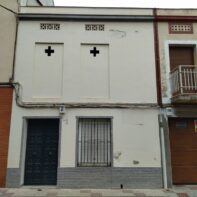 CASA BIEN SITUADA