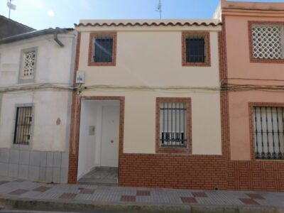 CASA TOTALMENTE REFORMADA EN VENTA