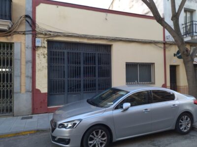 LOCAL COMERCIAL EN VENTA