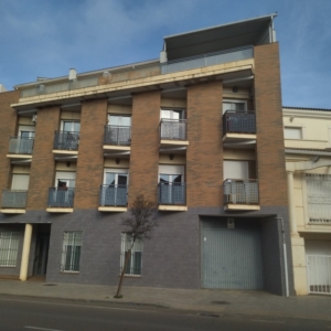 PISO EN VENTA CON PLAZA DE GARAJE