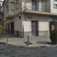 LOCAL COMERCIAL DE ESQUINA